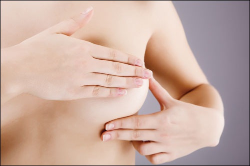 Nâng ngực tại nhà bằng động tác massage