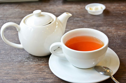 Sử dụng trà tỏi để điều trị bệnh cảm lạnh